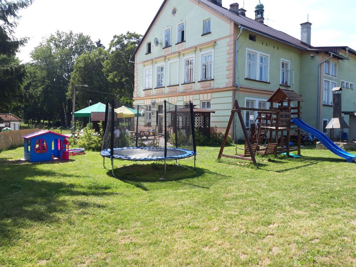 Penzion Dalibor Trutnov Buitenkant foto